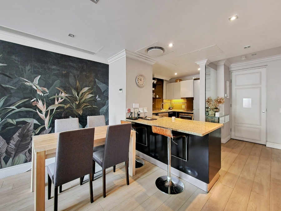 1 Bedroom Property for Sale in Green Point Western Cape